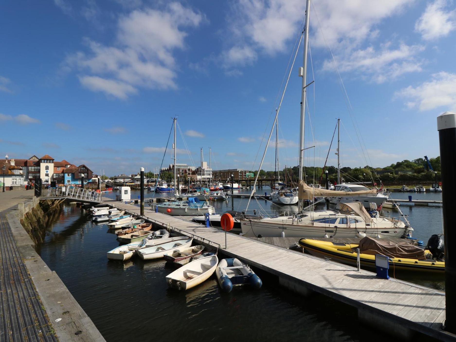 Captains Row Lymington Buitenkant foto