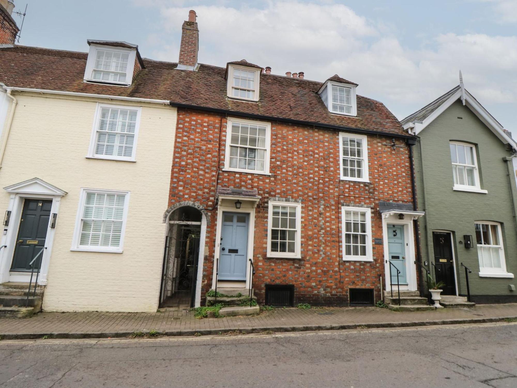 Captains Row Lymington Buitenkant foto