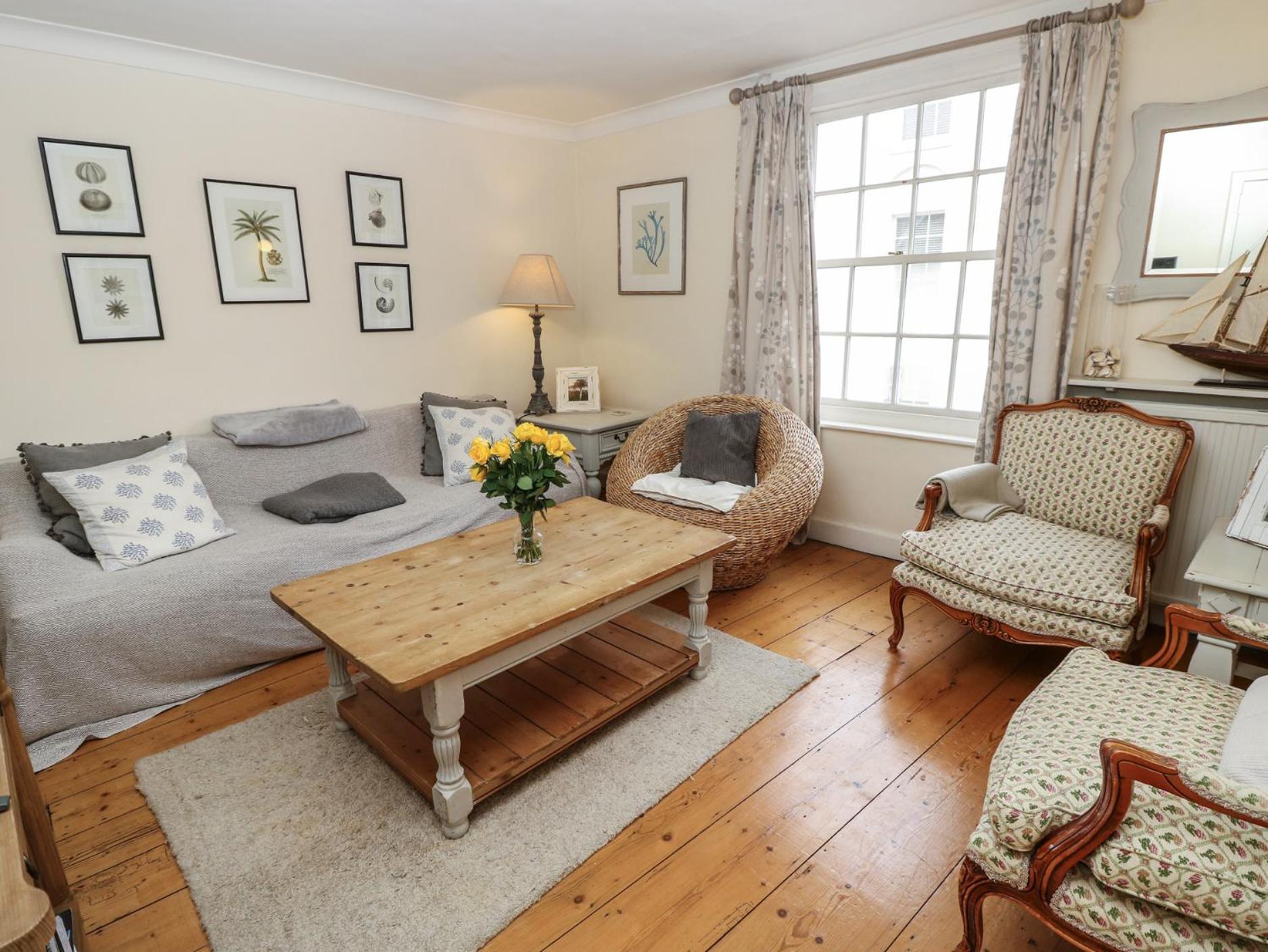 Captains Row Lymington Buitenkant foto